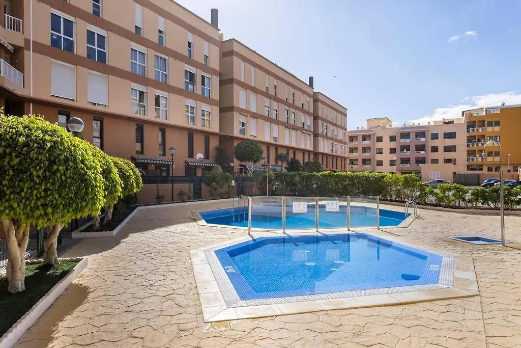 Eva Paradise, El Medano, Beach And Swimming Pool 0*, エル・メダノ